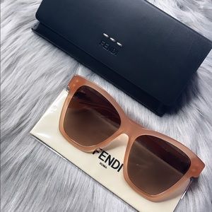 🌸 Fendi Sunglasses 🌸